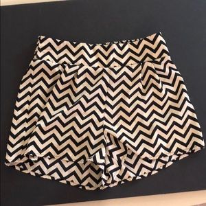 Chevron shorts